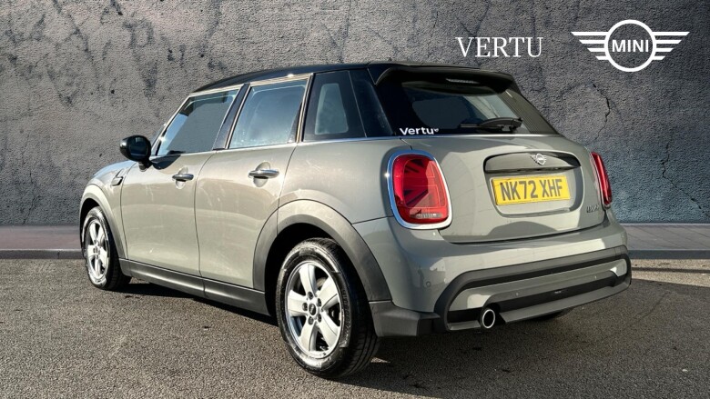 MINI Hatchback 1.5 Cooper Classic 5dr Auto Petrol Hatchback